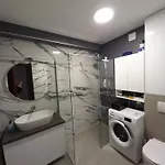 Διαμέρισμα One Bedroom Terrace Parking